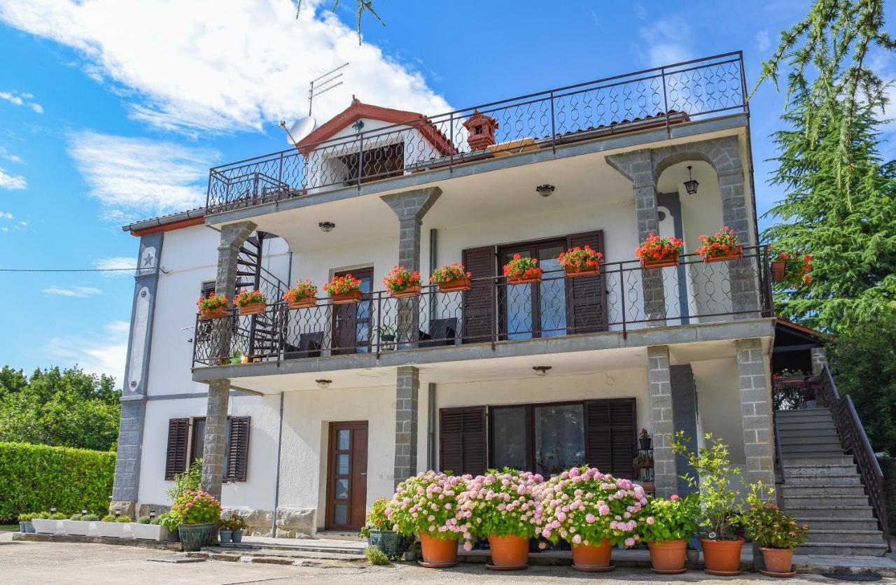 Apartman Villa Romana Groznjan Bagian luar foto